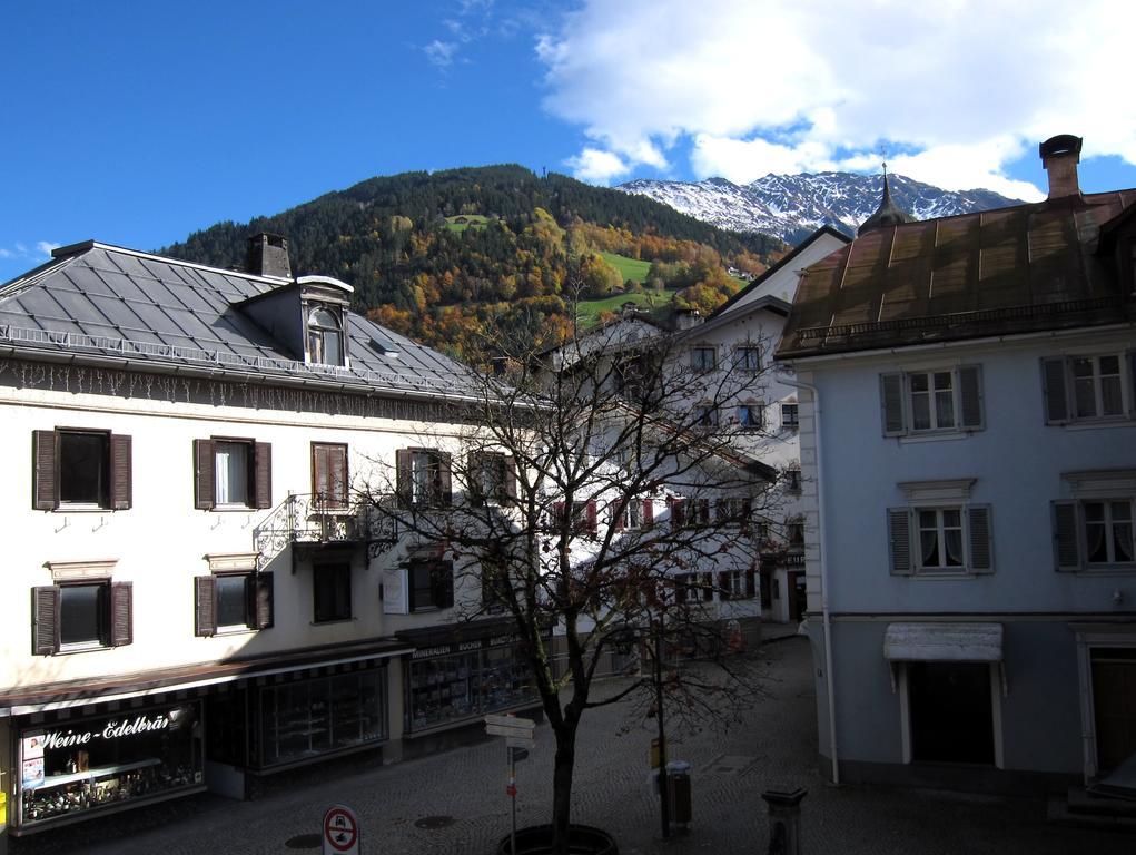 Appartement Dorfplatz Schruns Zimmer foto